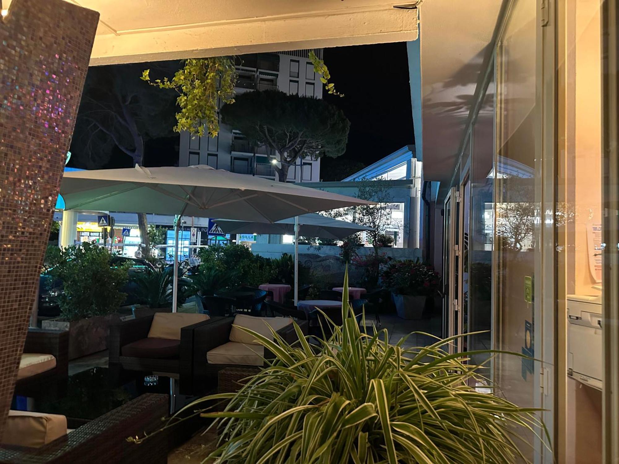 Hotel Julia Llido Degli Estensi Exteriér fotografie