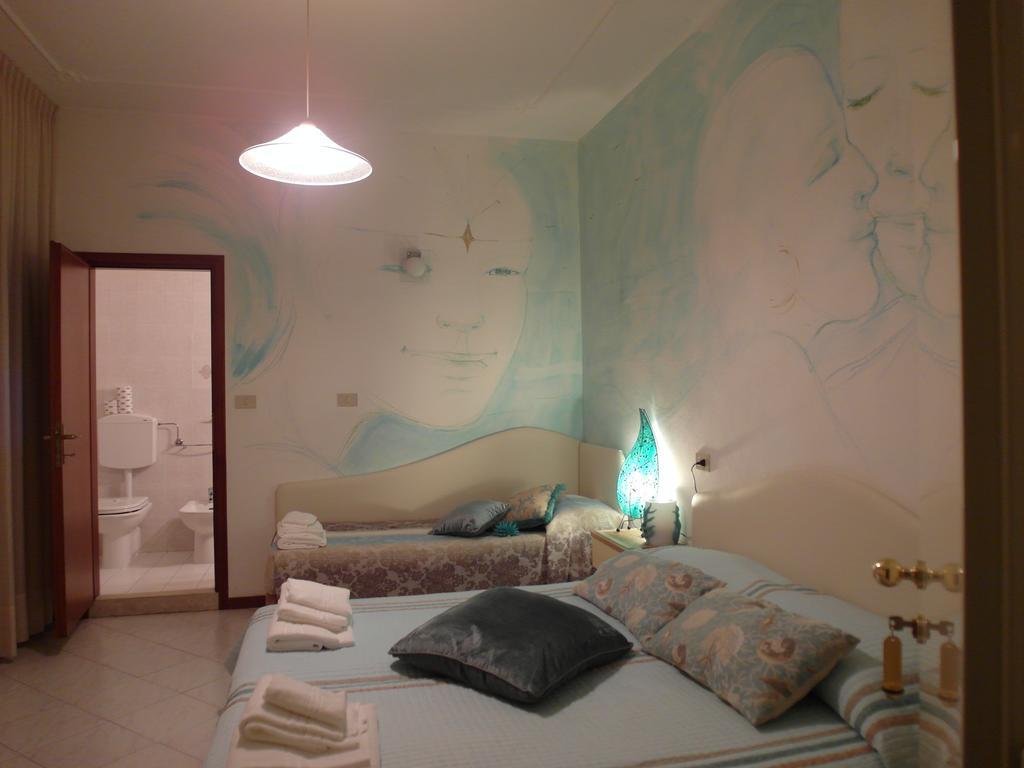 Hotel Julia Llido Degli Estensi Exteriér fotografie